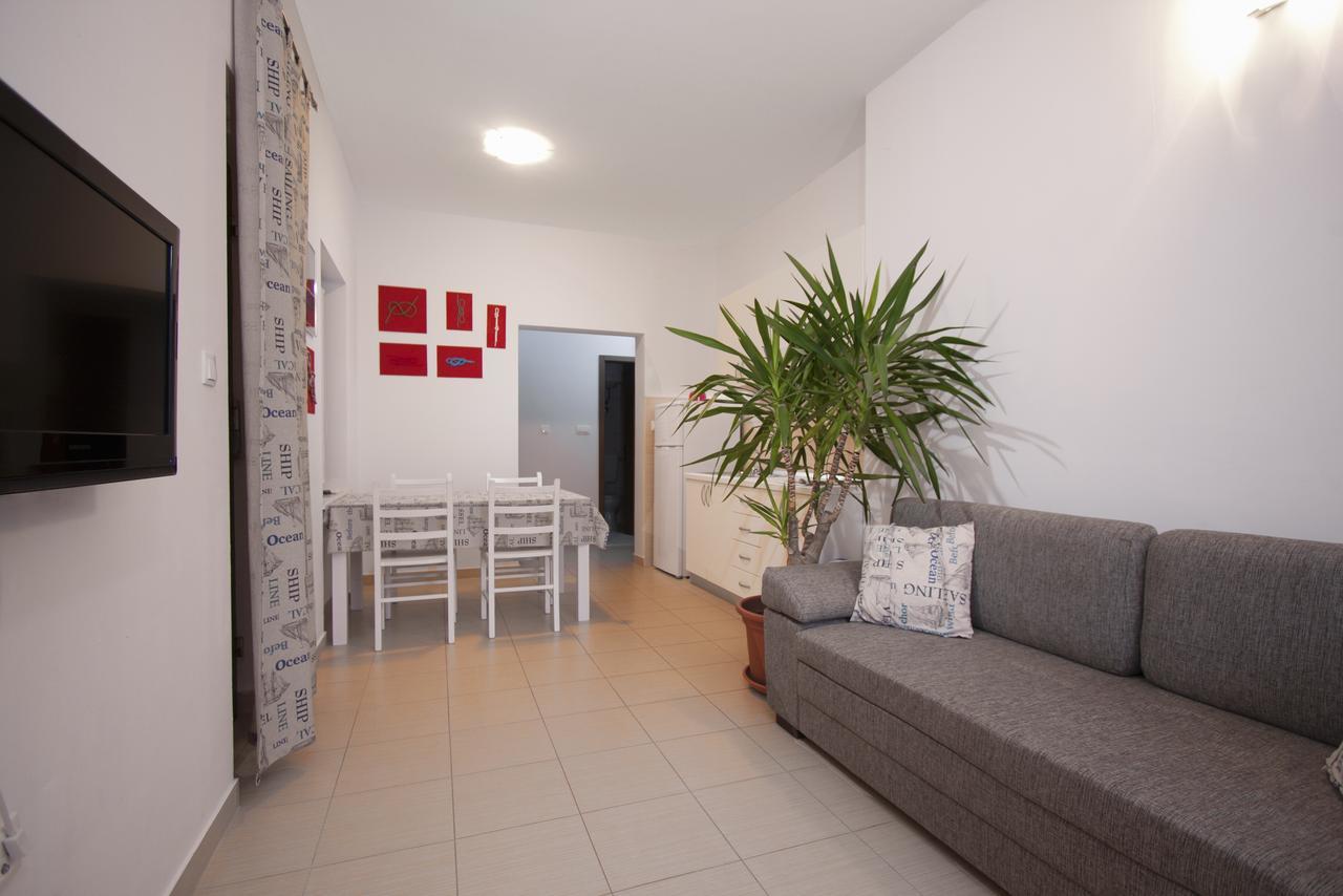 Rooms & Apartments Bruno Stobreč Exterior foto